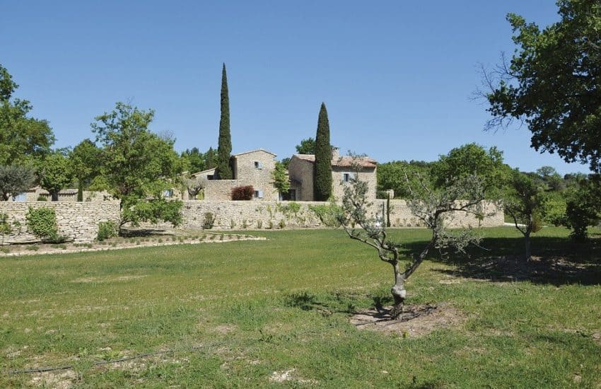 contemporary luxury villa Provence
